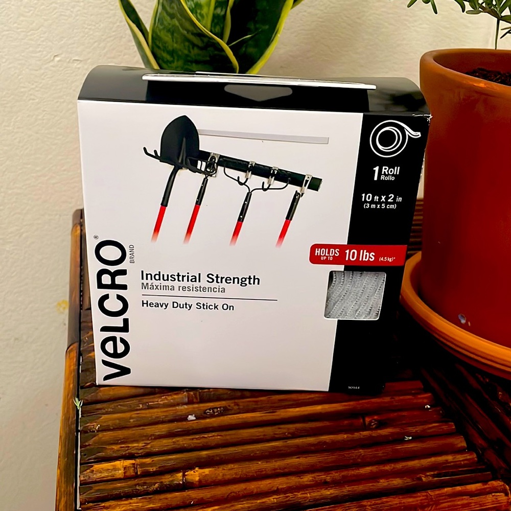 VELCRO Industrial Strength white tape